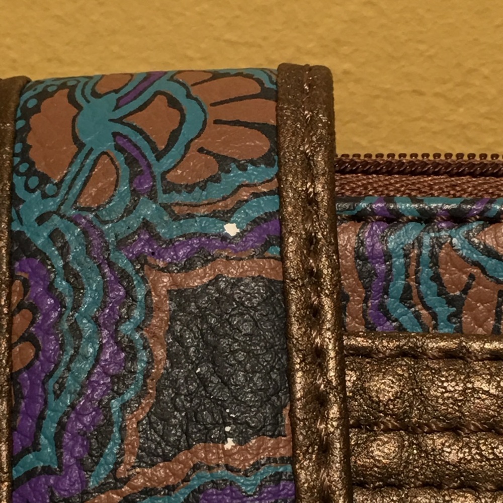 Relic - Picture 2 of 4